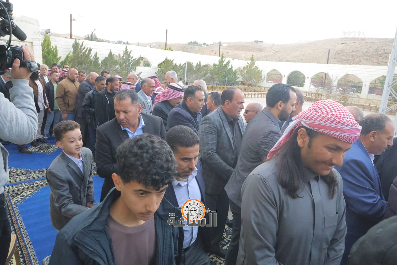 Madar Al-Saa Images 0.8689913320973907