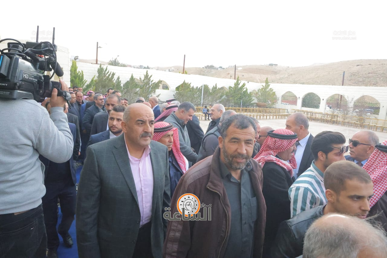 Madar Al-Saa Images 0.8664493227857558