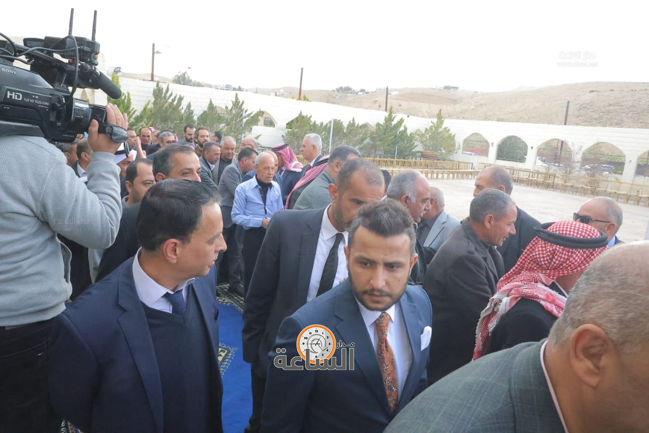 Madar Al-Saa Images 0.6126665649593