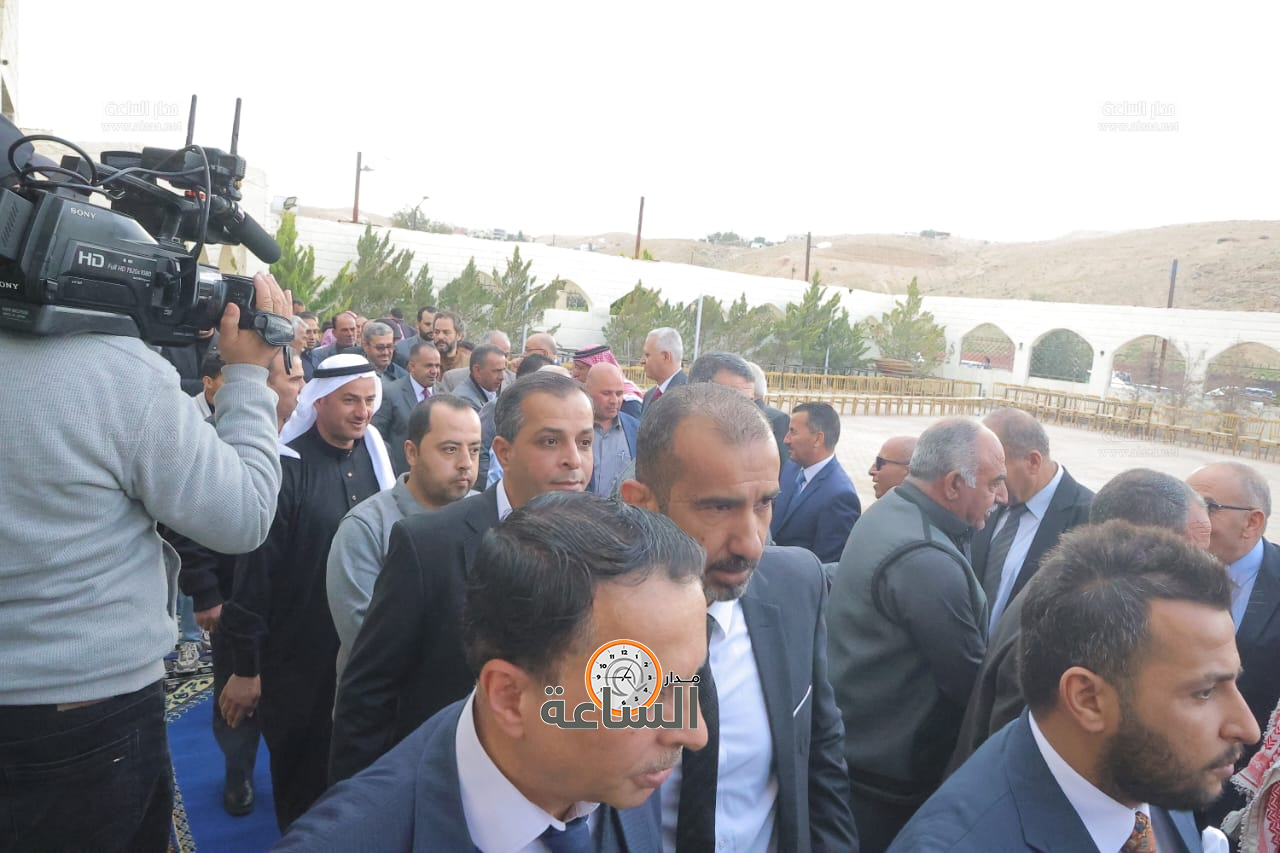 Madar Al-Saa Images 0.2699609605380201