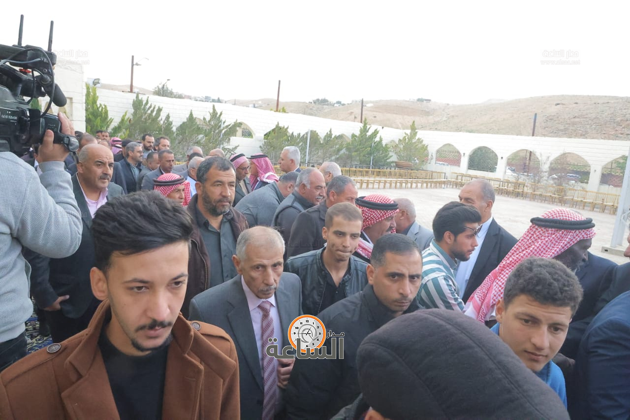 Madar Al-Saa Images 0.30795875846789245