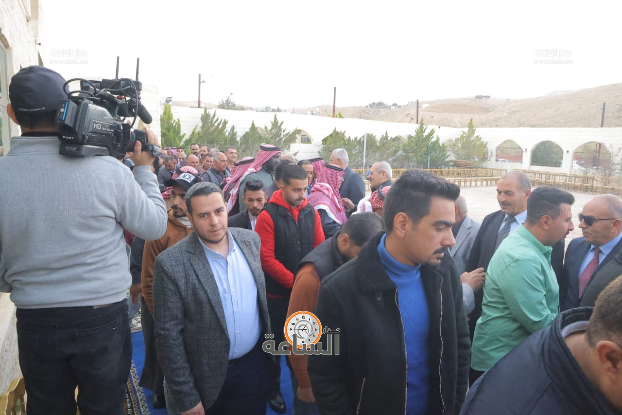 Madar Al-Saa Images 0.8679330708224142