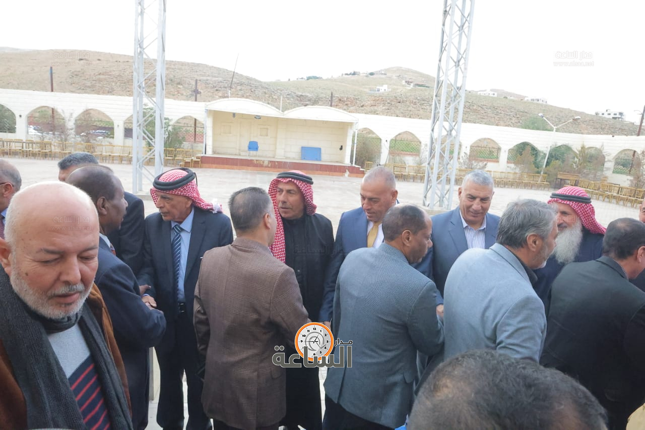 Madar Al-Saa Images 0.4558469847258315