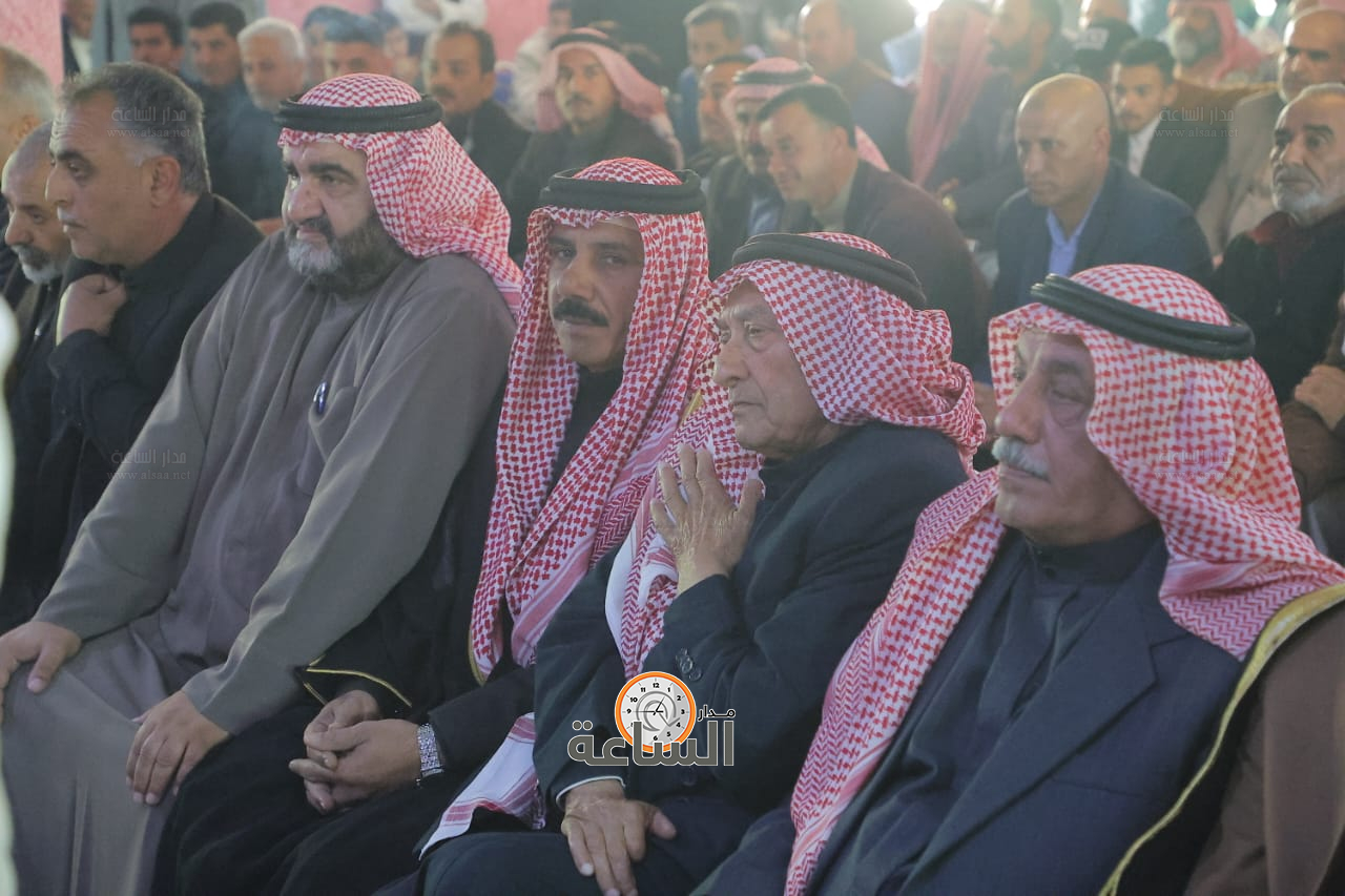 Madar Al-Saa Images 0.43929932623982193