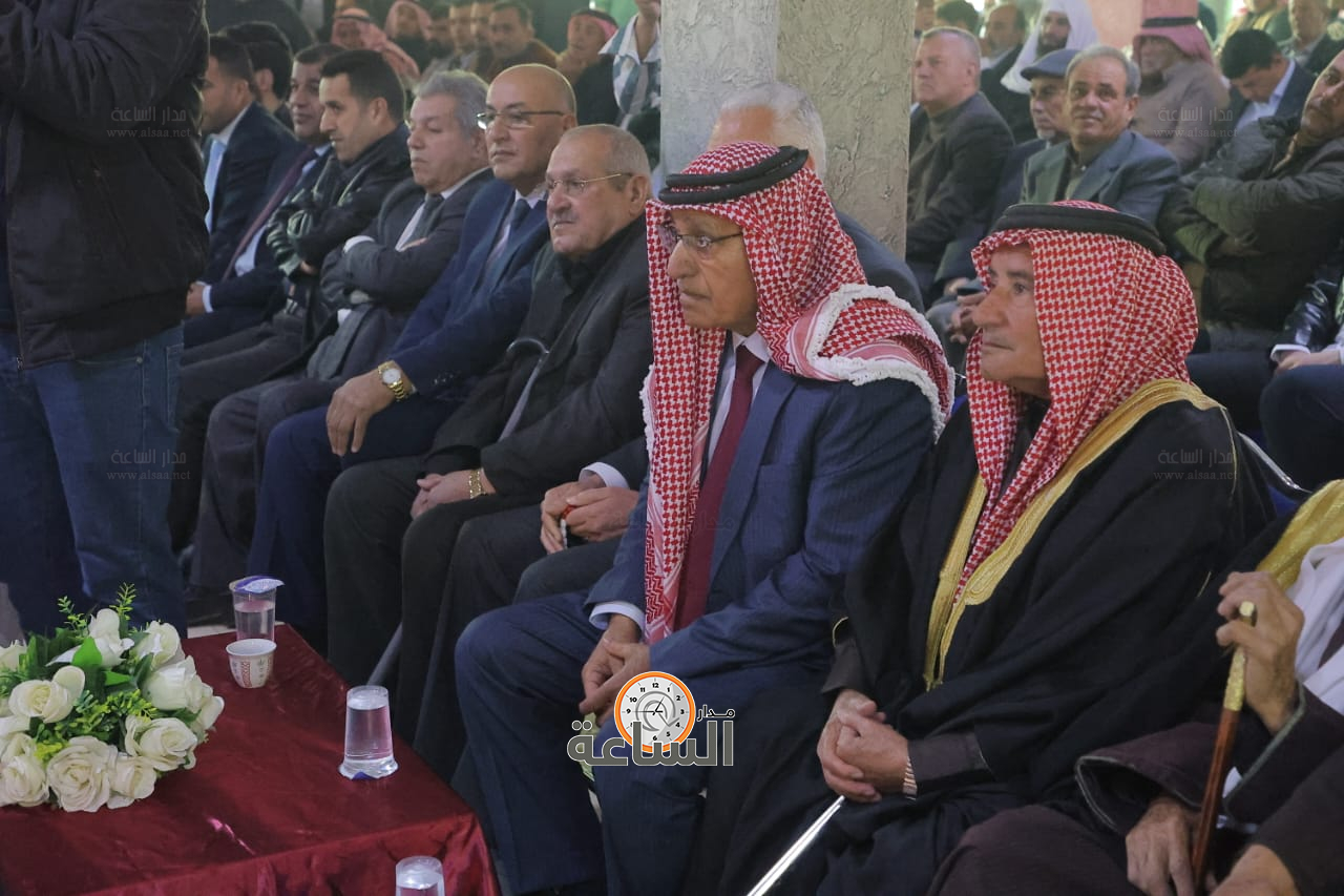 Madar Al-Saa Images 0.5221948354968644