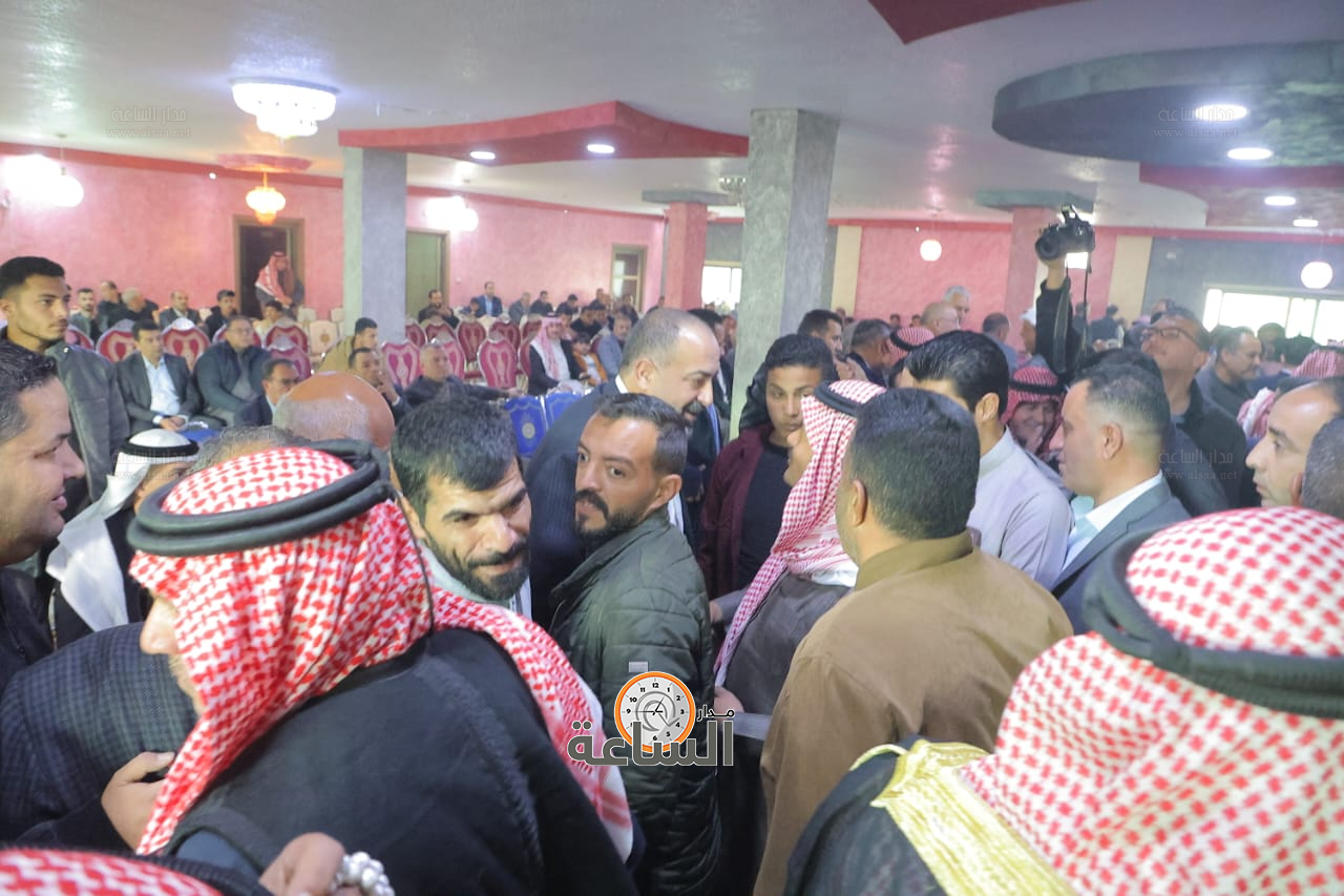 Madar Al-Saa Images 0.691066340960862