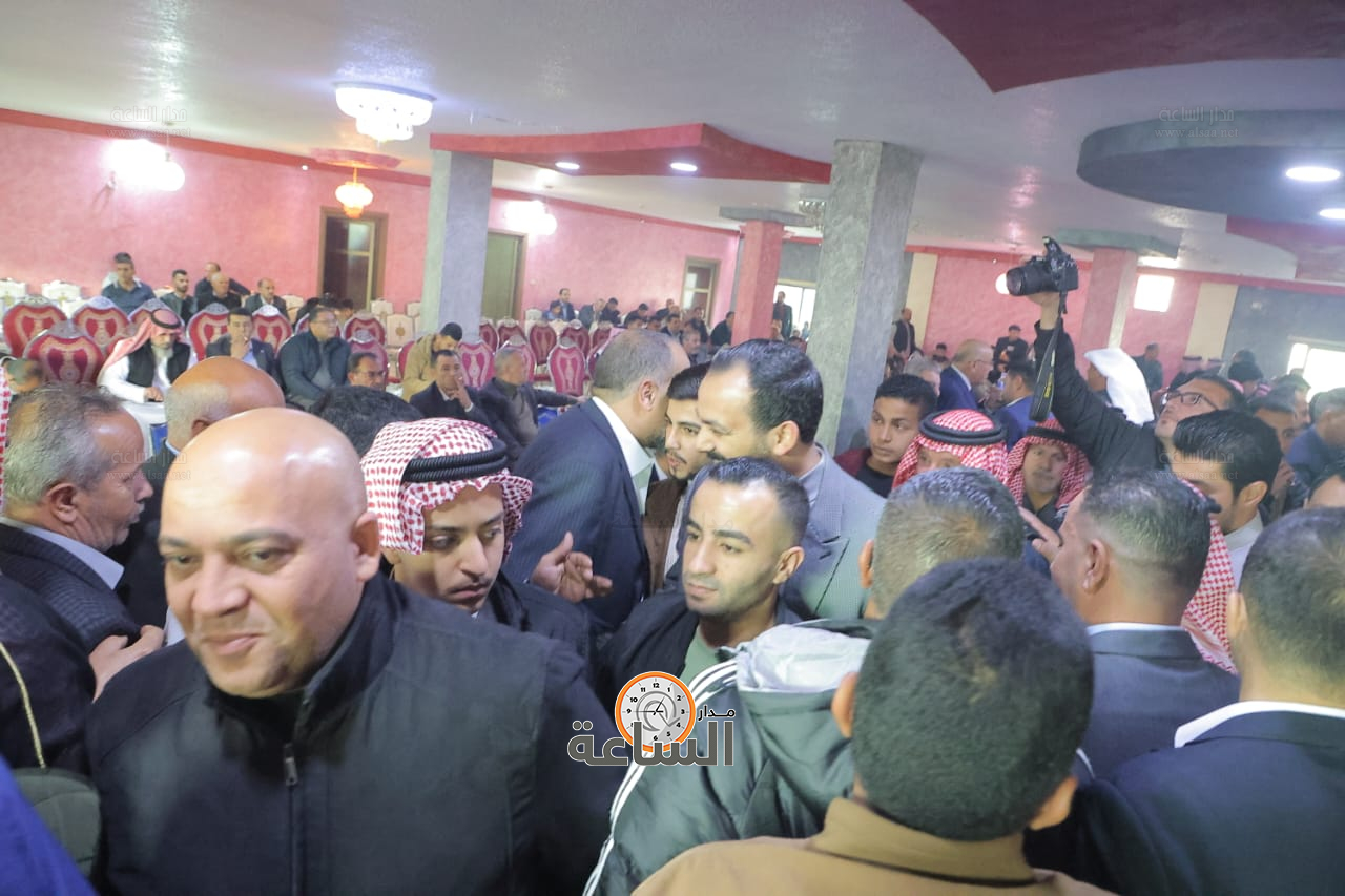 Madar Al-Saa Images 0.32783635800259237