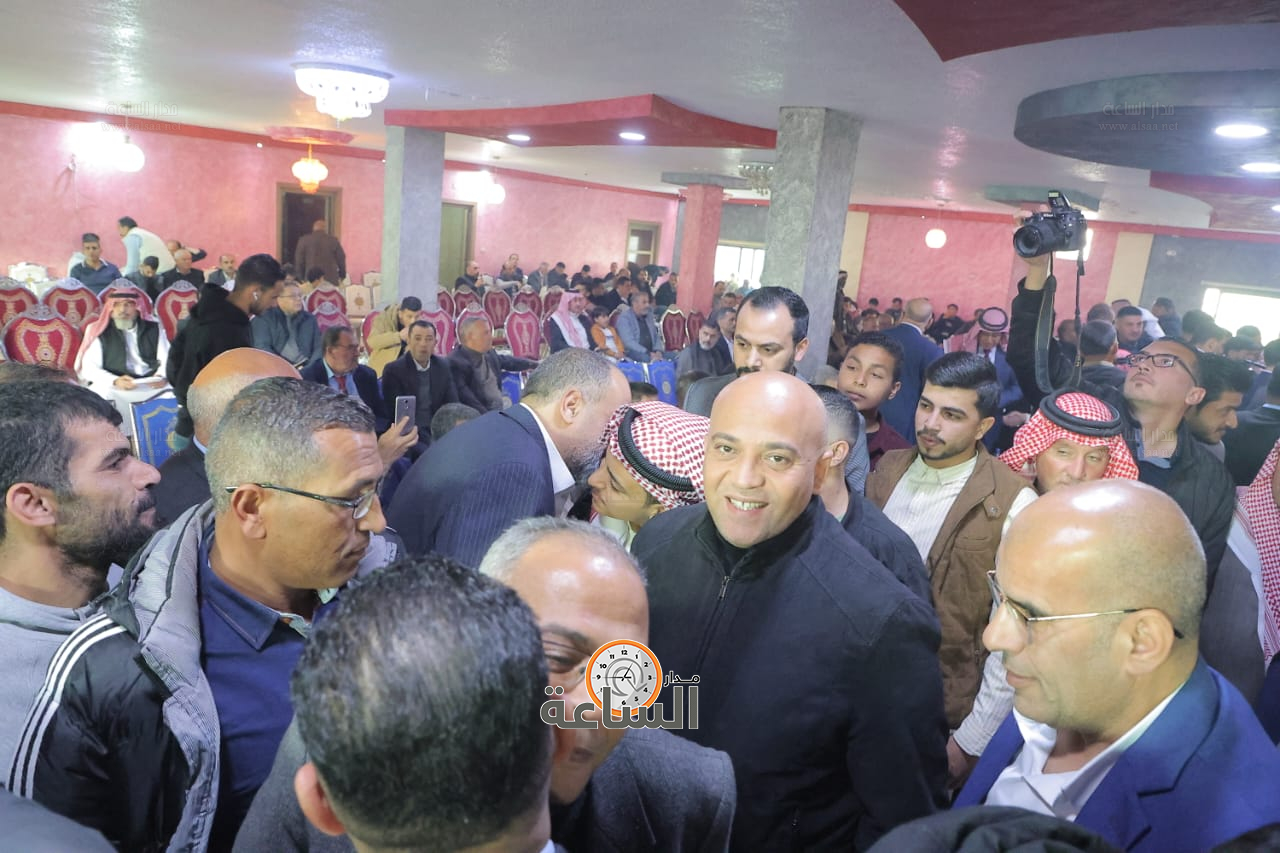 Madar Al-Saa Images 0.49055981306393104