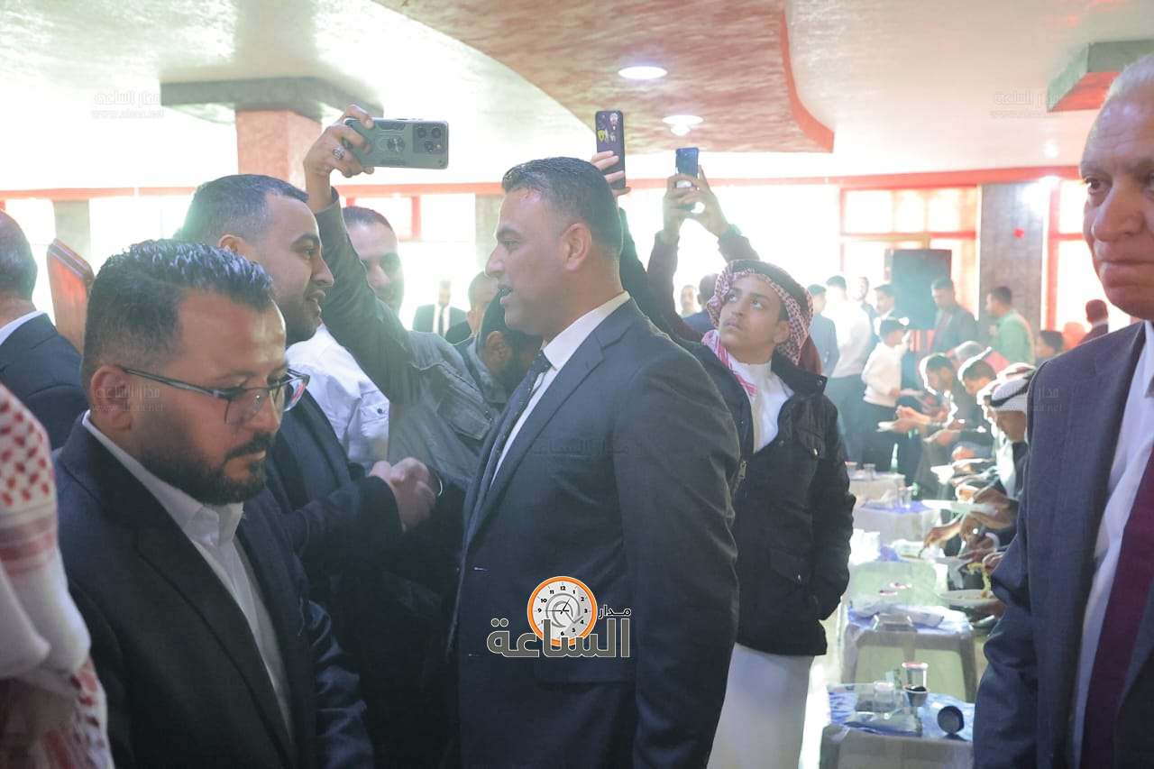 Madar Al-Saa Images 0.3522228105966525