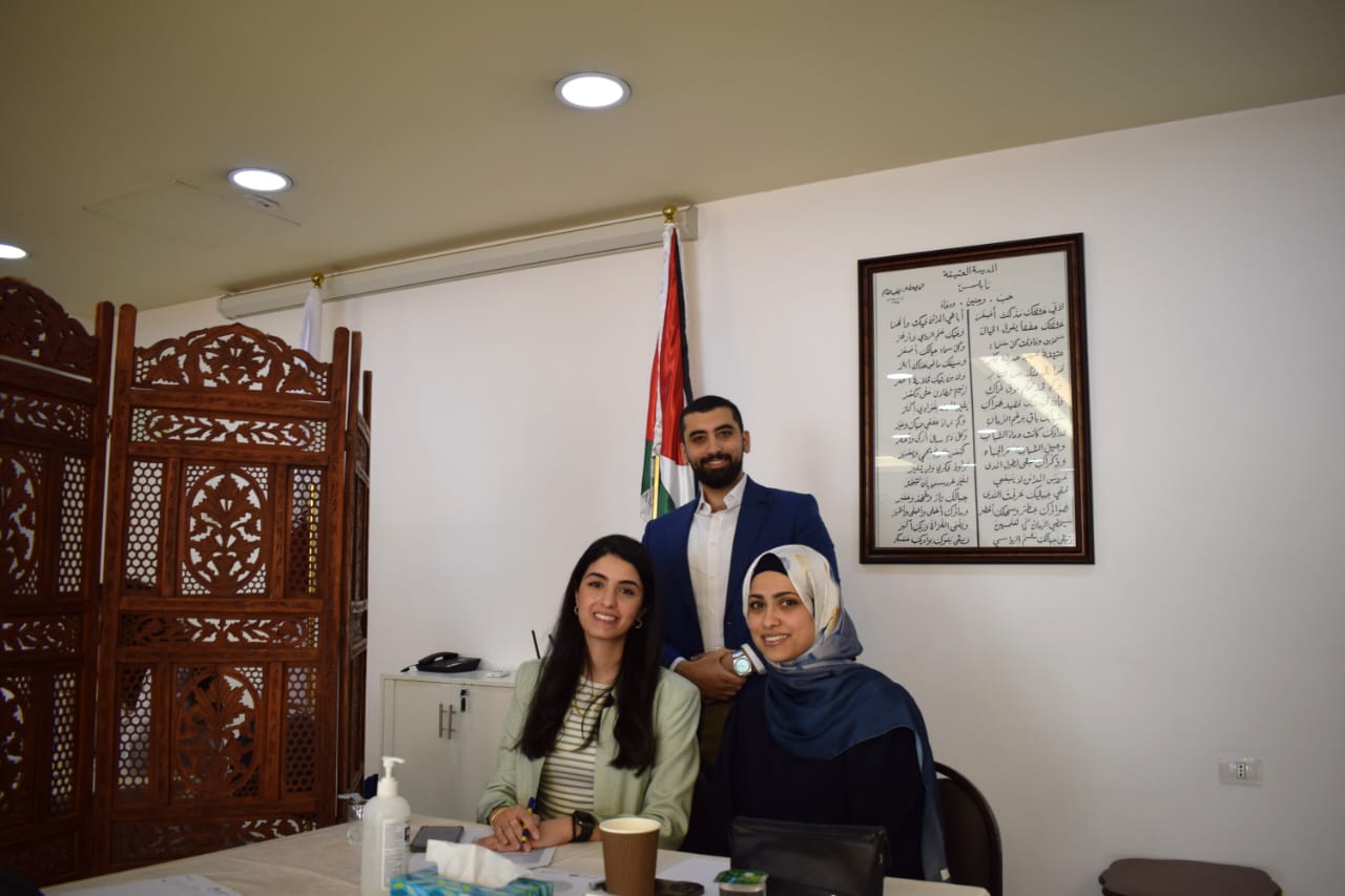 Madar Al-Saa Images 0.32316432891642655