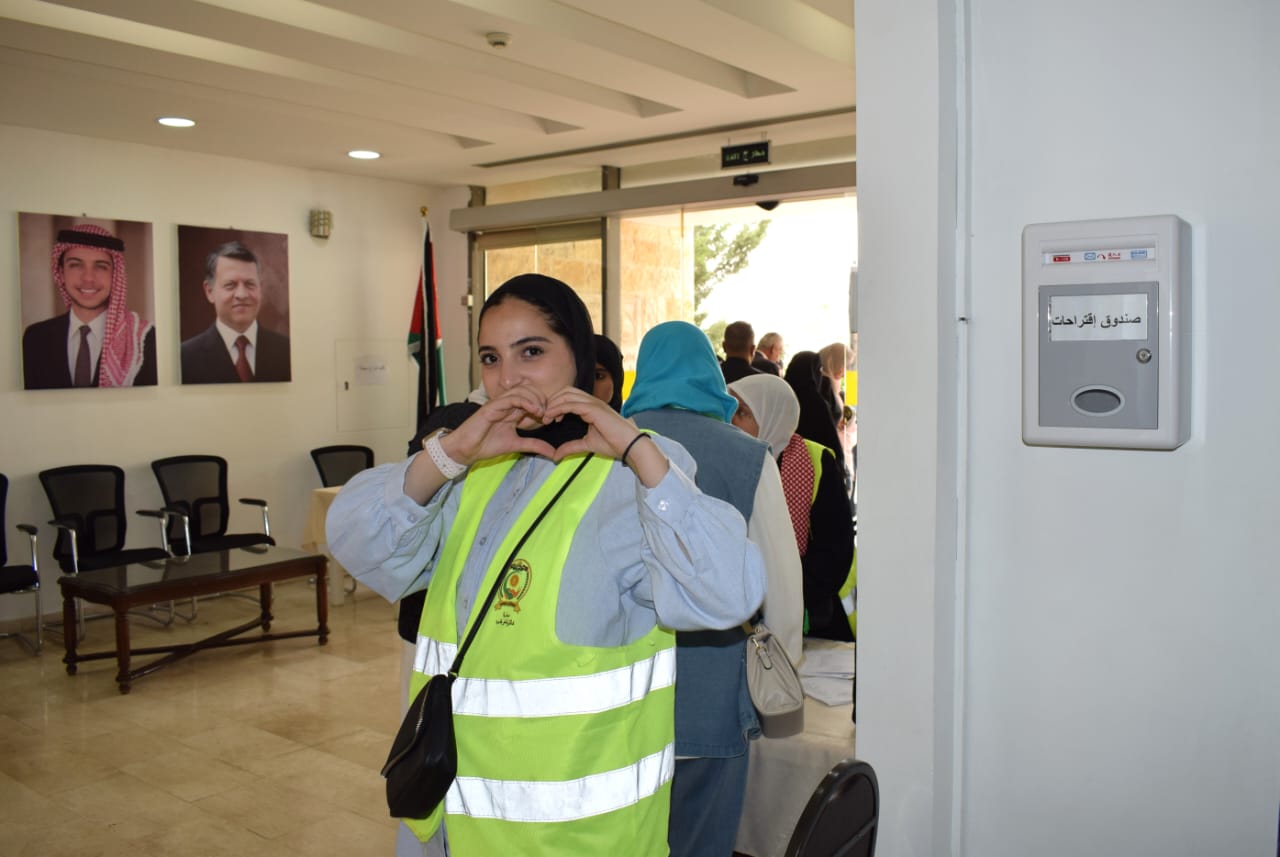 Madar Al-Saa Images 0.8412321382059472