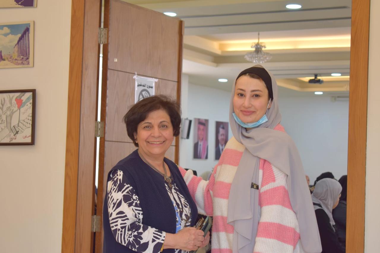 Madar Al-Saa Images 0.45805722512793534