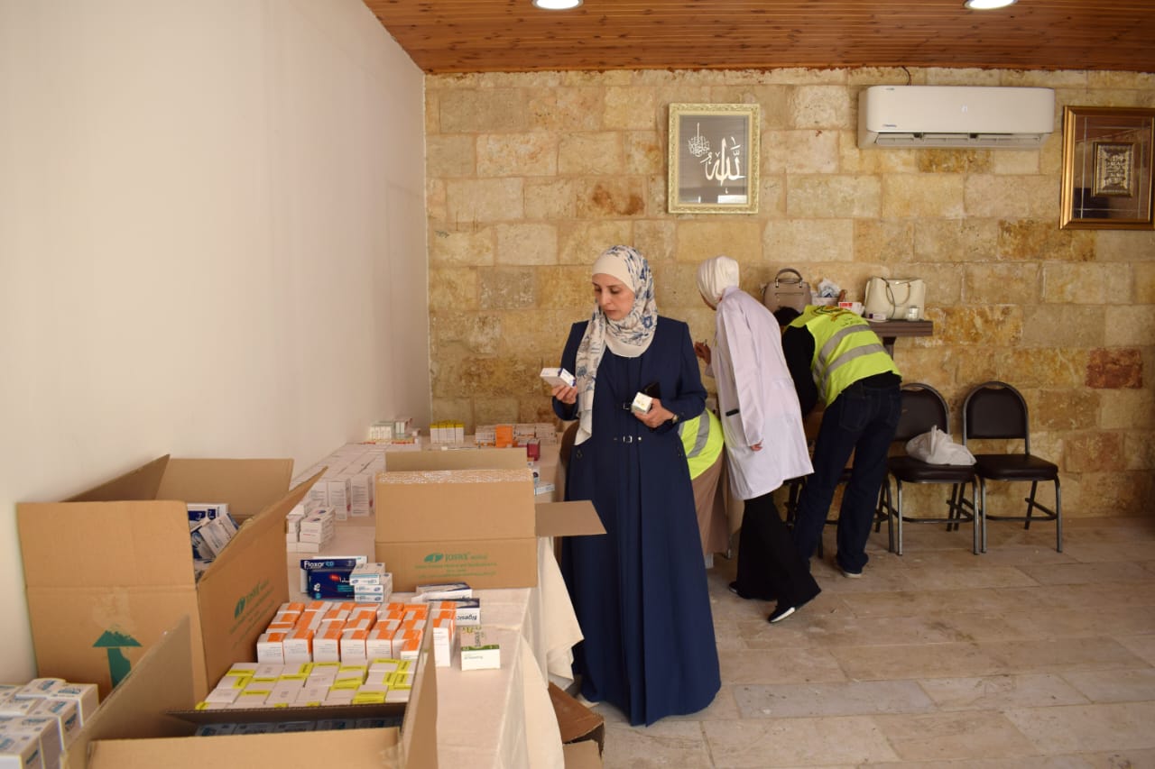 Madar Al-Saa Images 0.9169643099722912