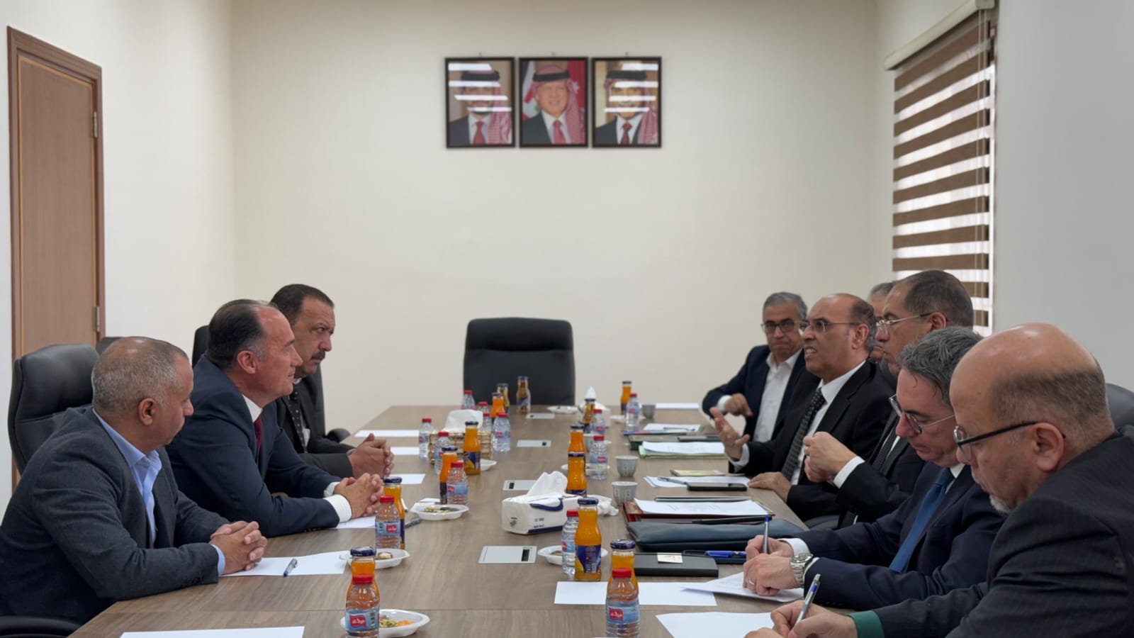 Madar Al-Saa Images 0.8387095161895434