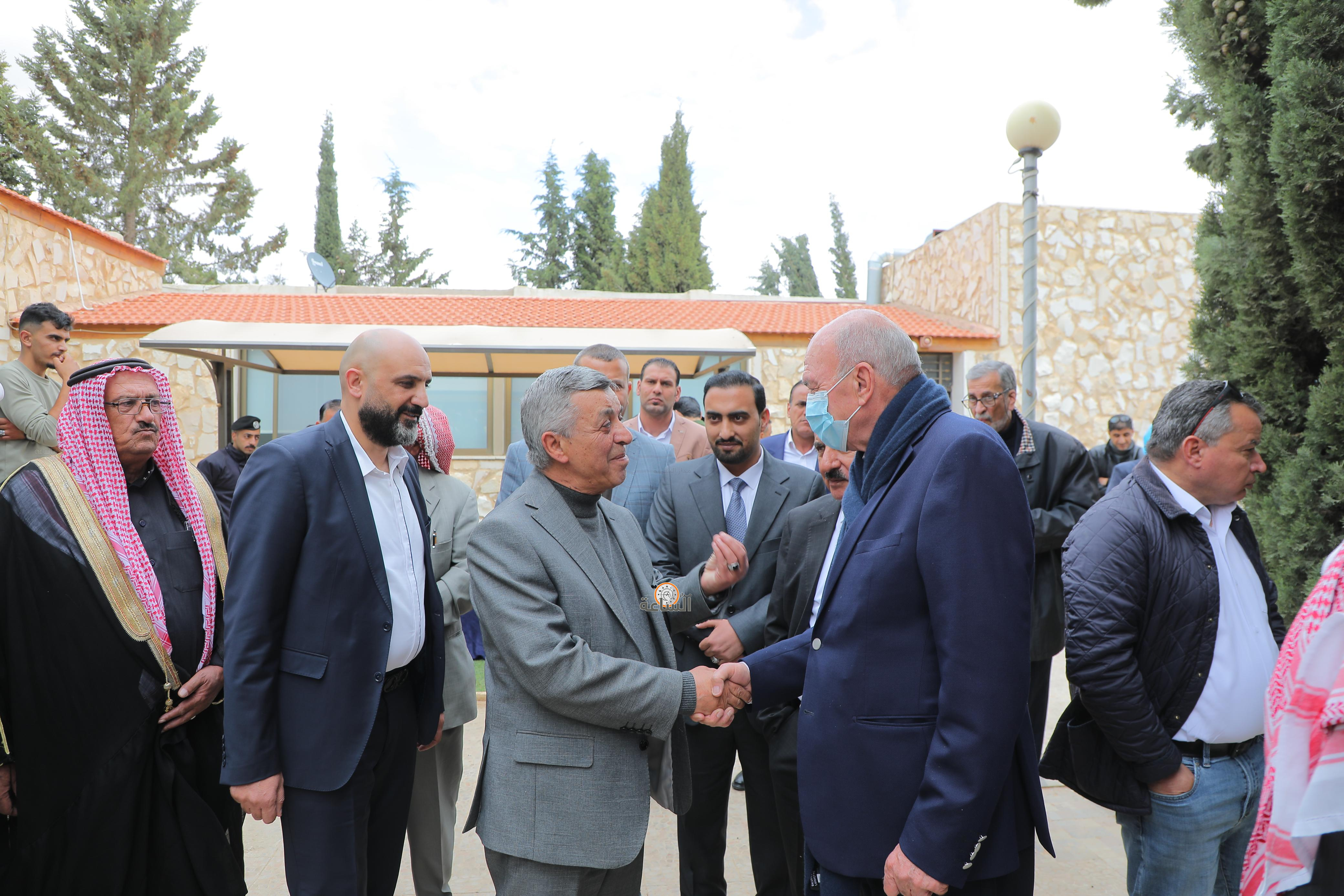 Madar Al-Saa Images 0.7920335352331788