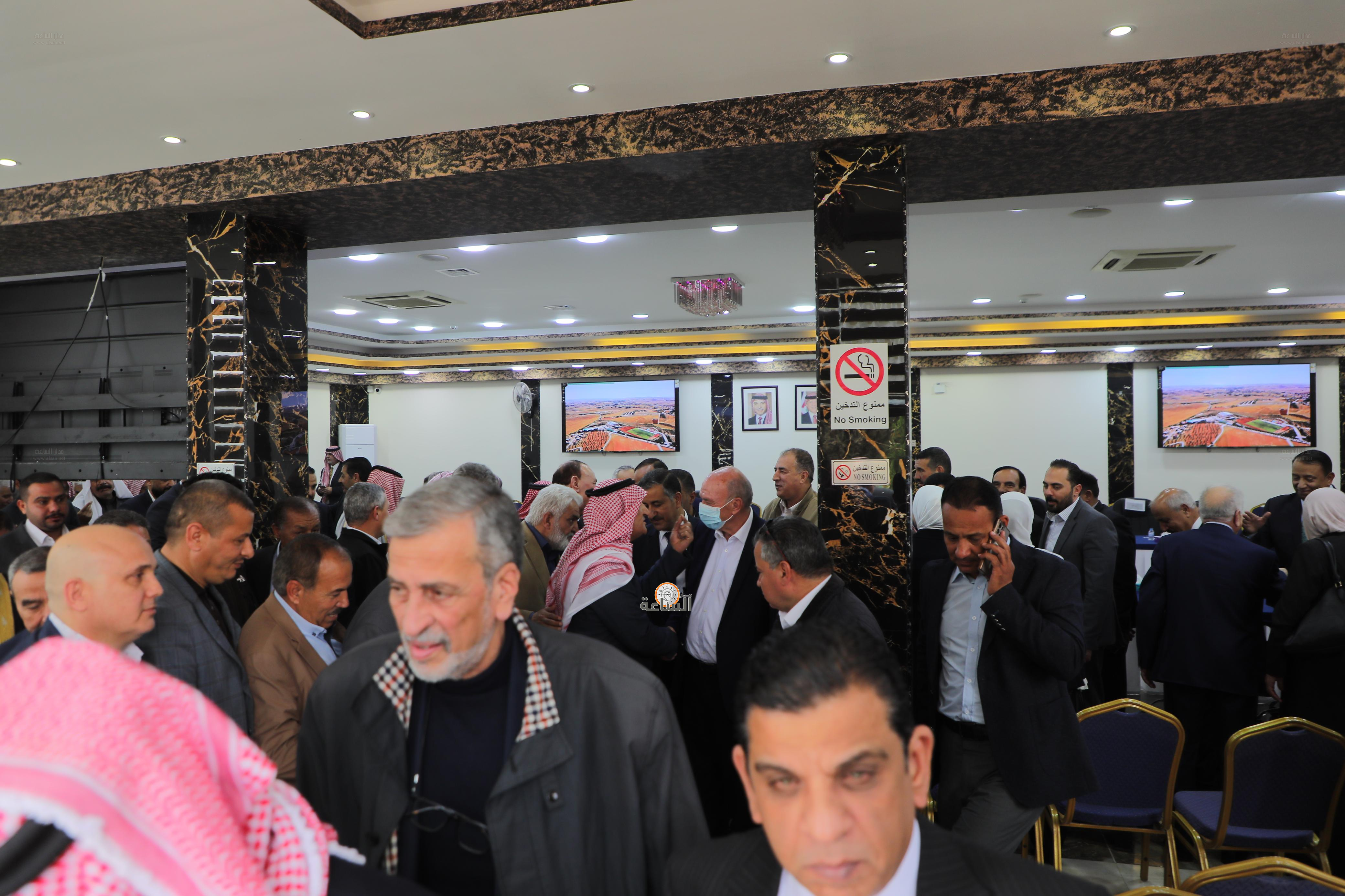 Madar Al-Saa Images 0.2645371914726521