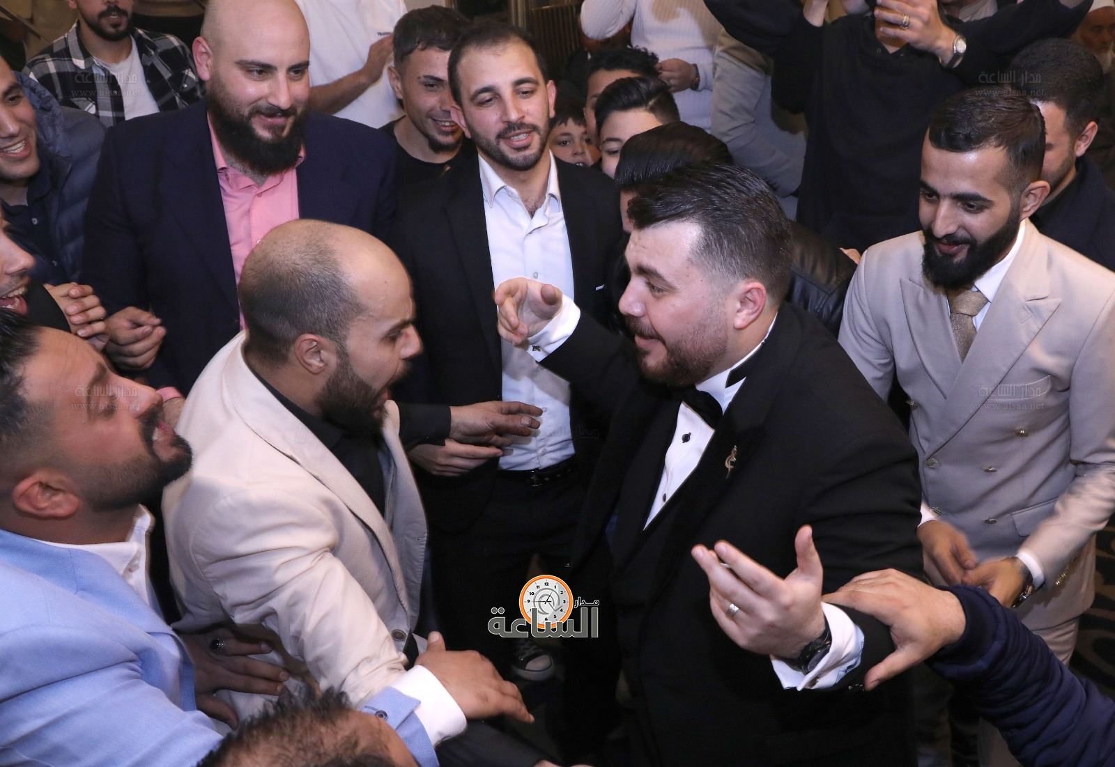 Madar Al-Saa Images 0.801059412000274