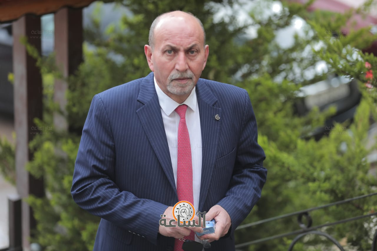 Madar Al-Saa Images 0.337713067790788