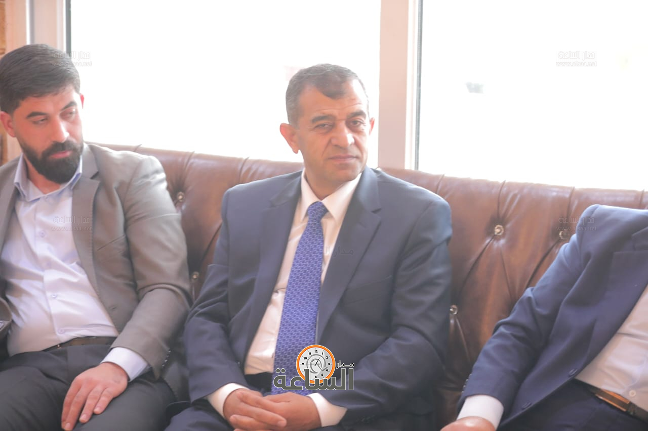 Madar Al-Saa Images 0.8997317545976327