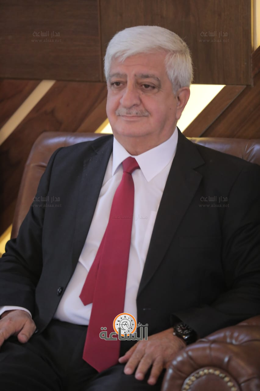 Madar Al-Saa Images 0.9388342019069441