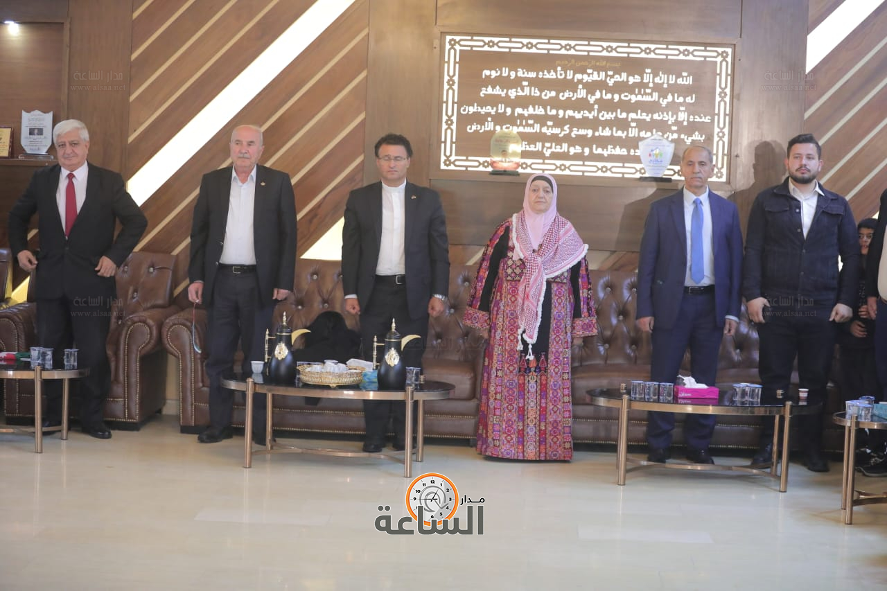 Madar Al-Saa Images 0.8471481891639598