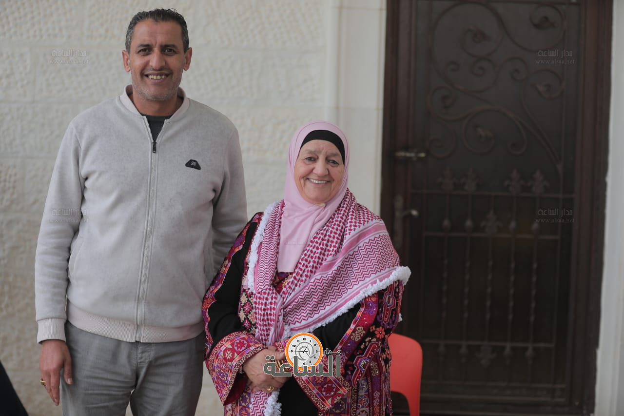 Madar Al-Saa Images 0.9477624599533153