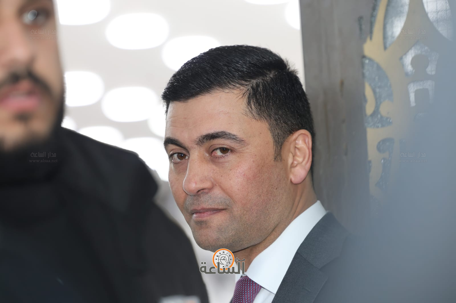 Madar Al-Saa Images 0.9926530991985264