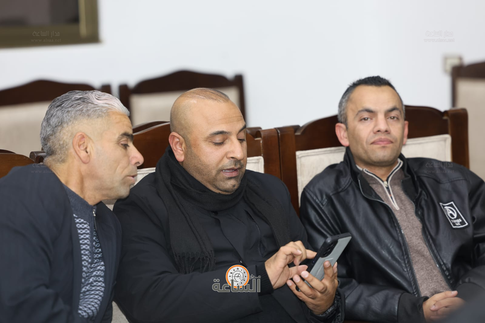 Madar Al-Saa Images 0.364661833346292