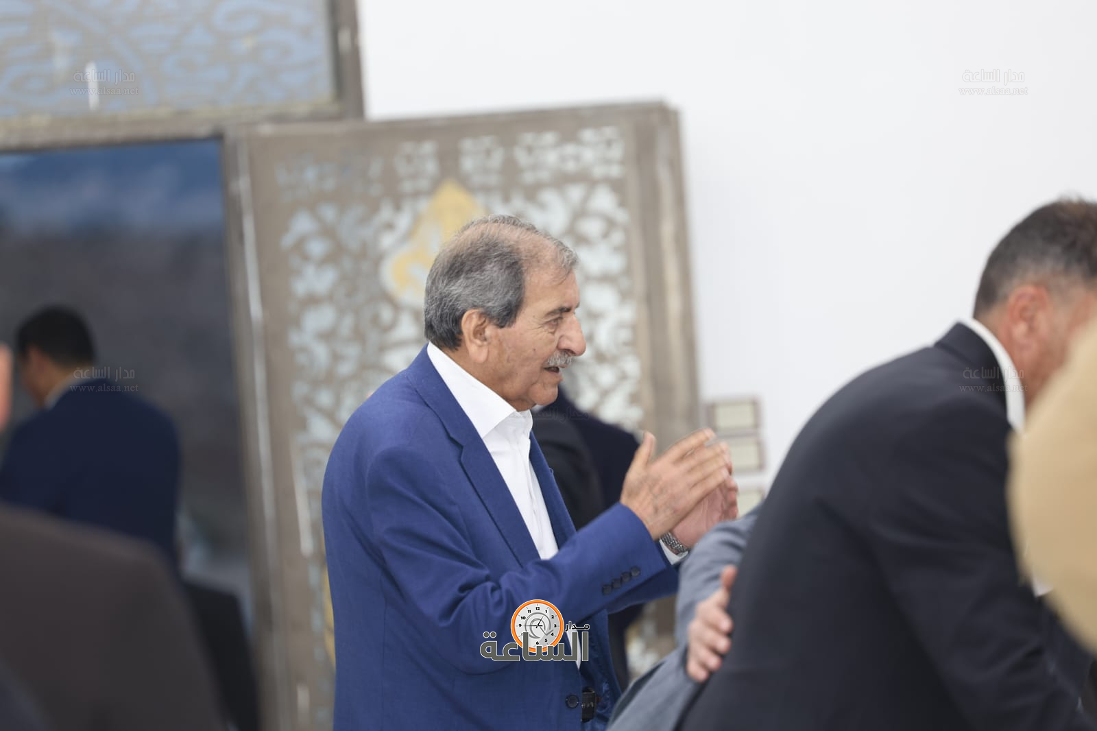 Madar Al-Saa Images 0.3332558895920439