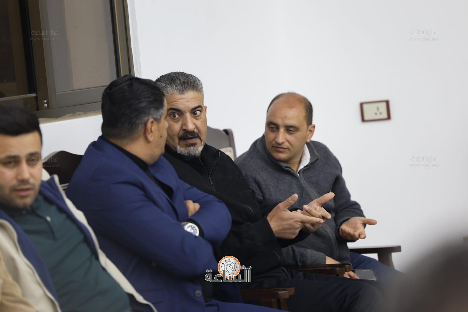 Madar Al-Saa Images 0.8125252506216353