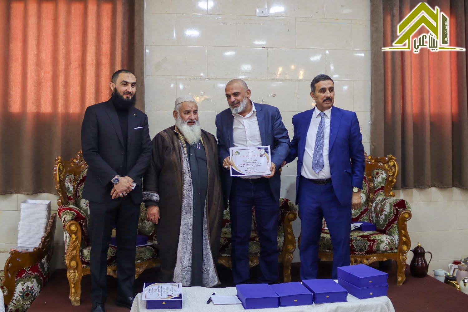 Madar Al-Saa Images 0.010230146075479563