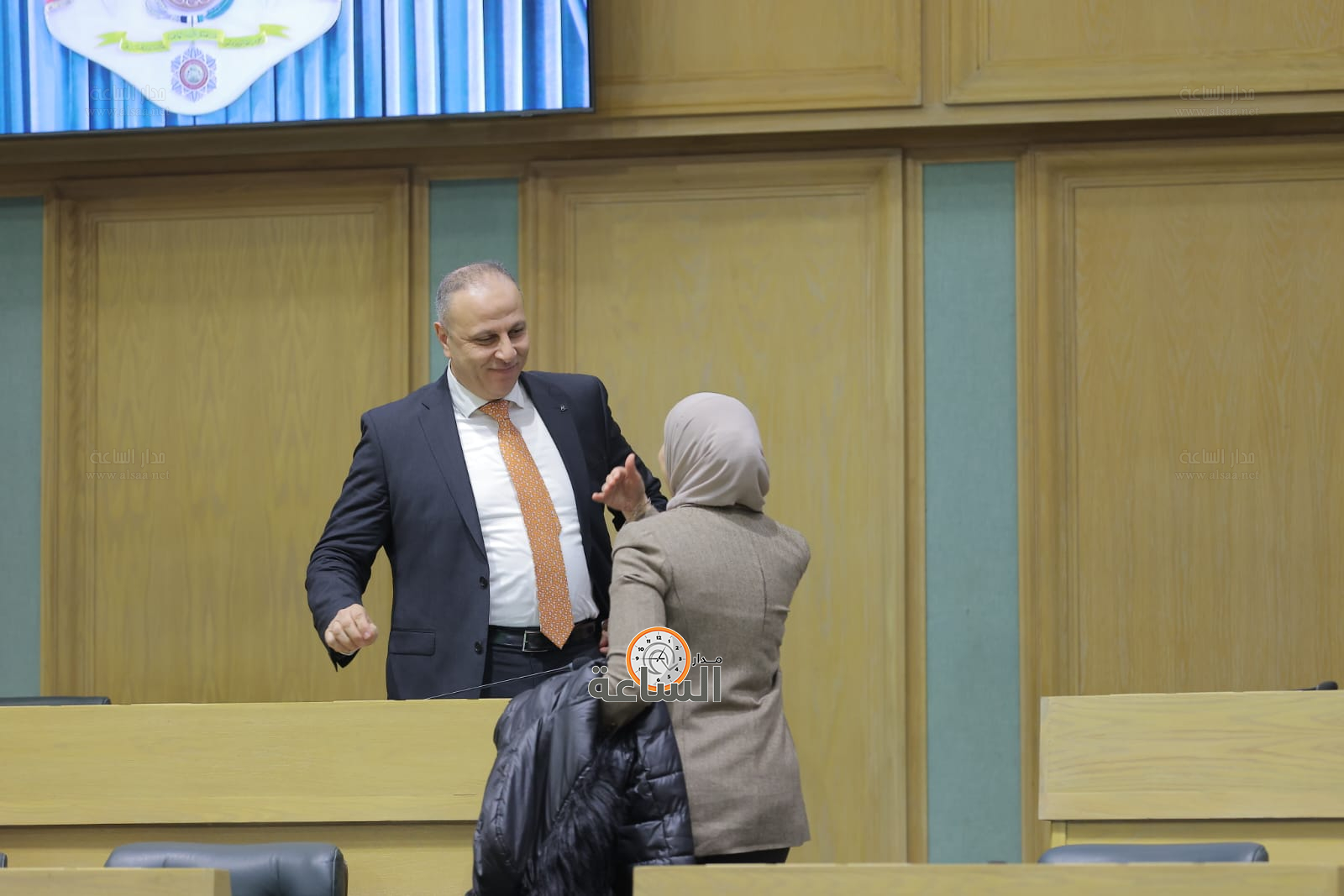 Madar Al-Saa Images 0.4956824162453187