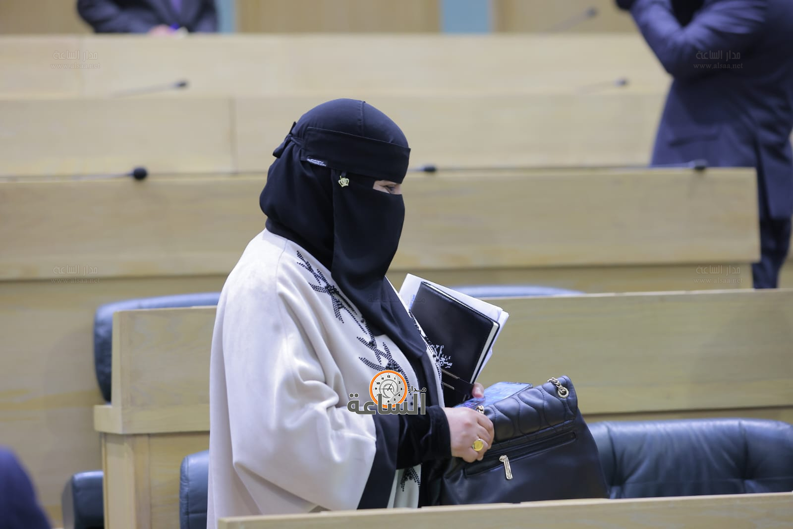 Madar Al-Saa Images 0.2080436728370888