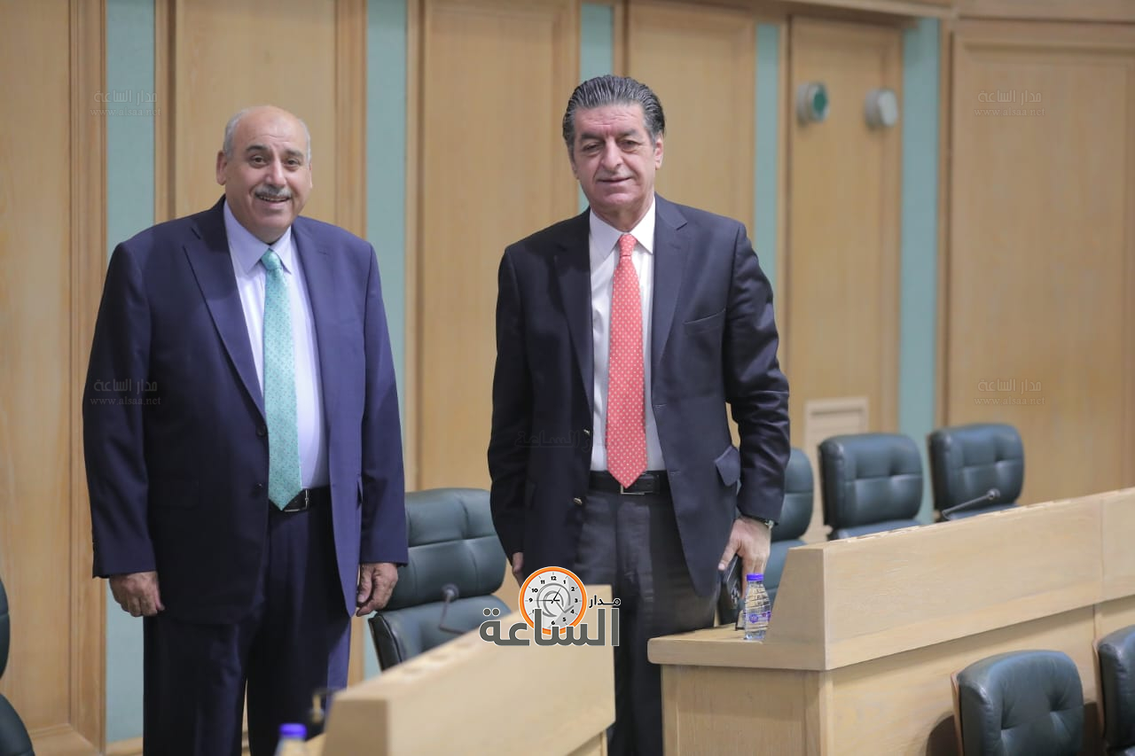 Madar Al-Saa Images 0.06920139495031807