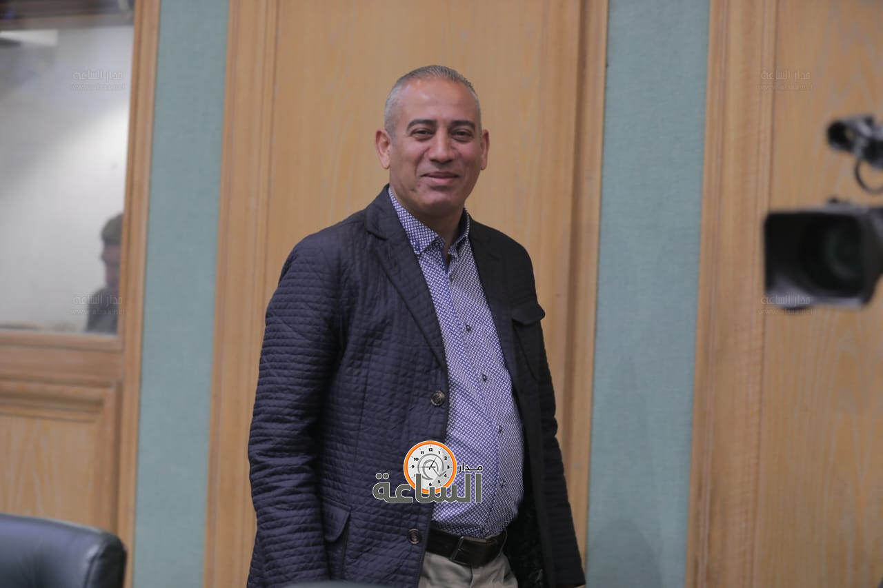 Madar Al-Saa Images 0.15913143600878676