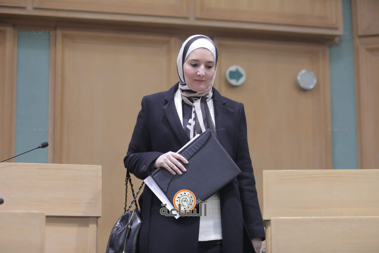 Madar Al-Saa Images 0.10343145810667187