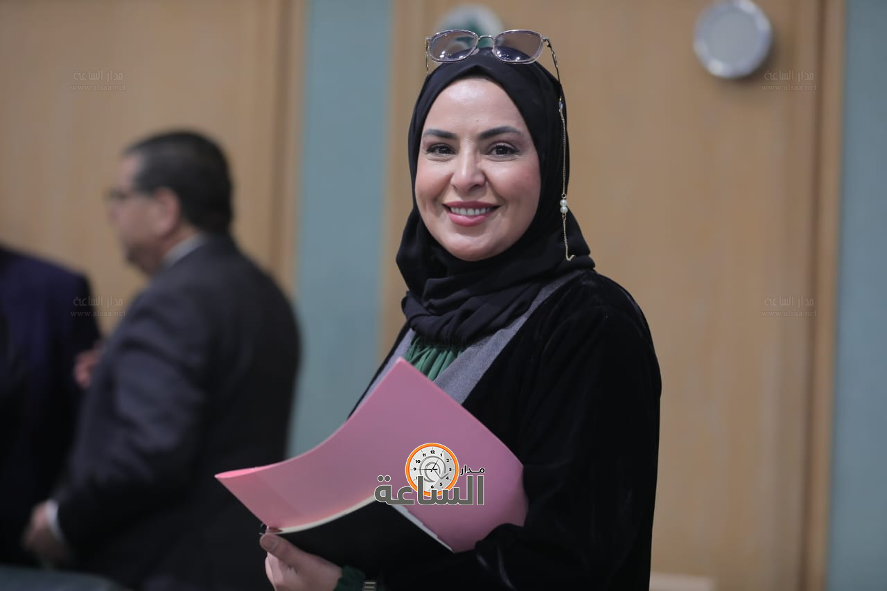 Madar Al-Saa Images 0.07340341426049946