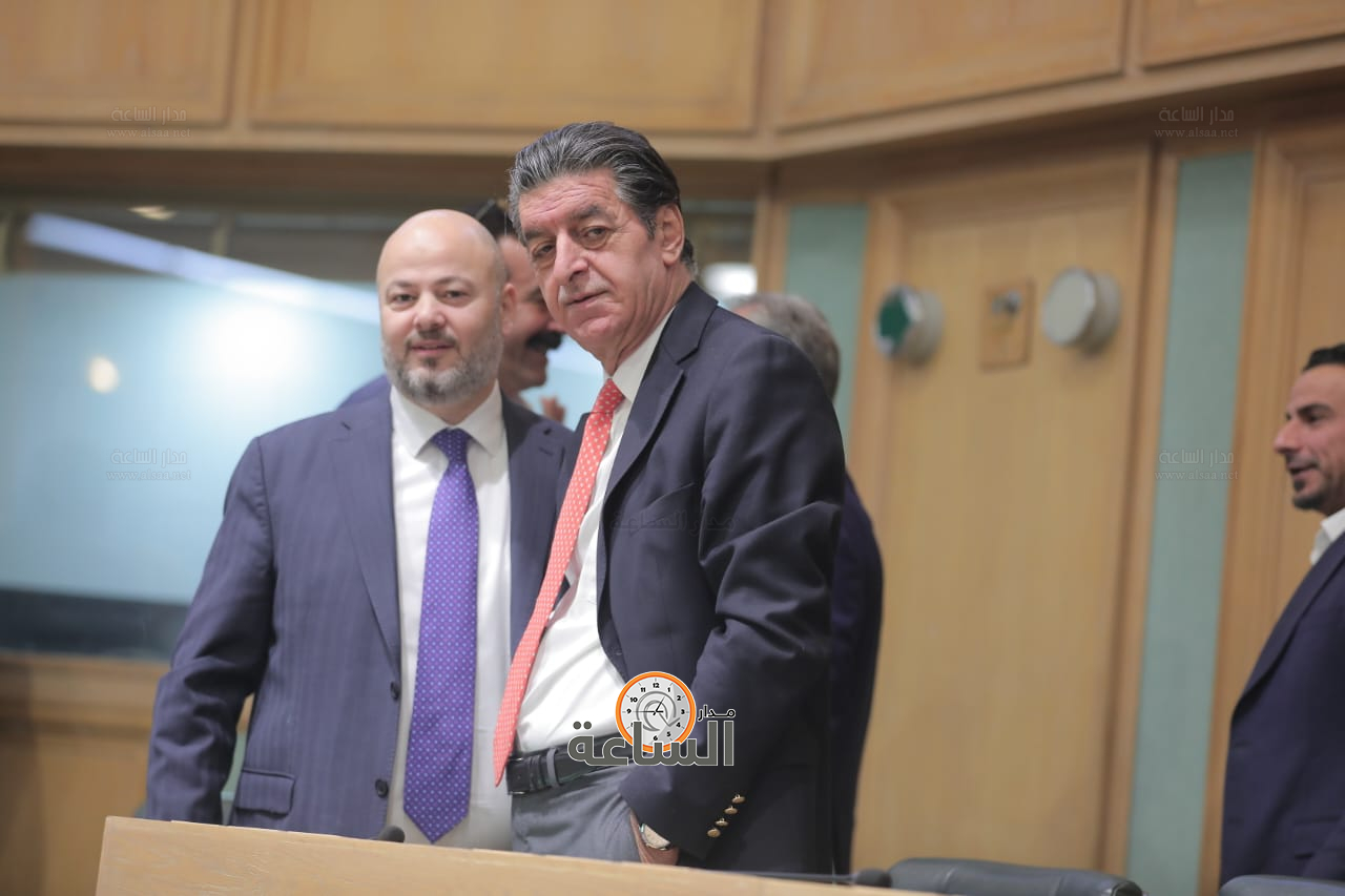 Madar Al-Saa Images 0.11552882839185419