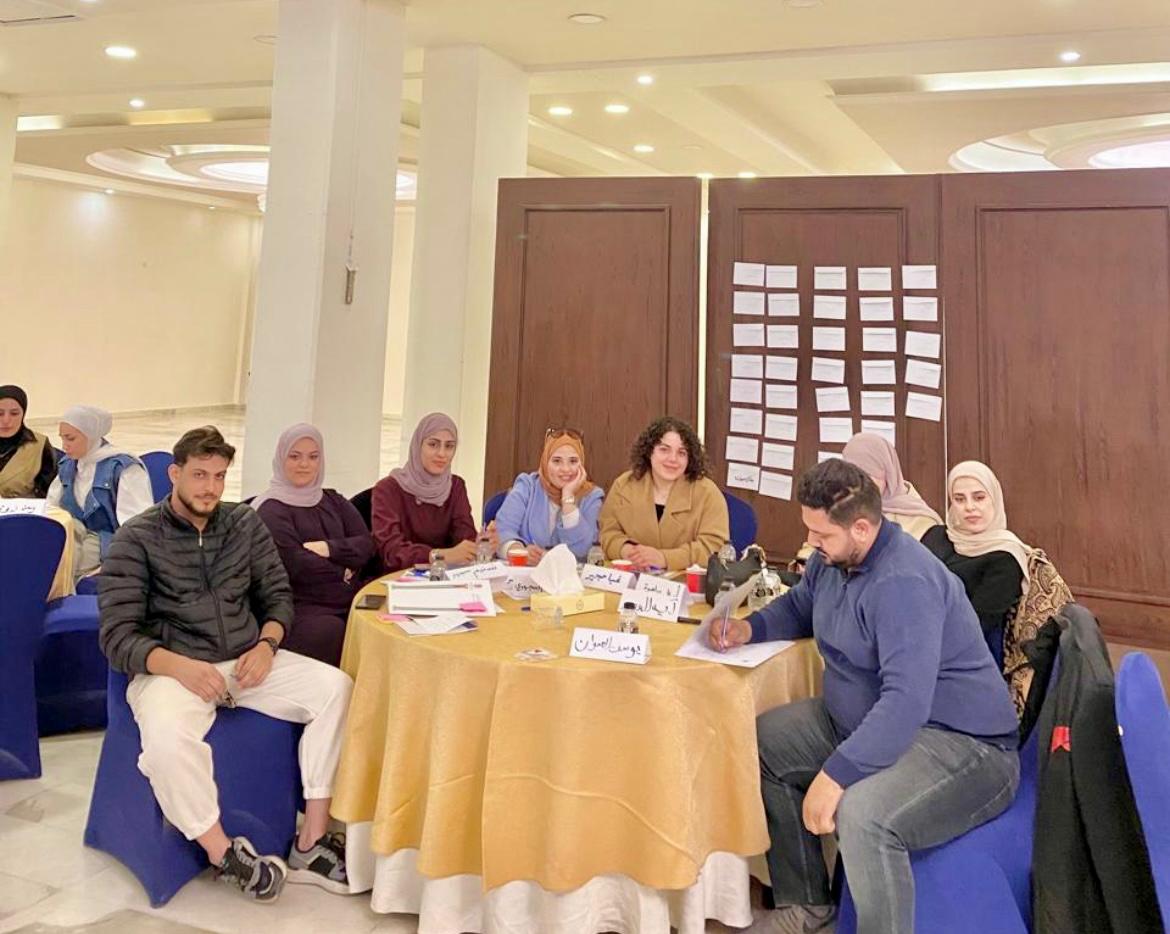 Madar Al-Saa Images 0.2419426290920974