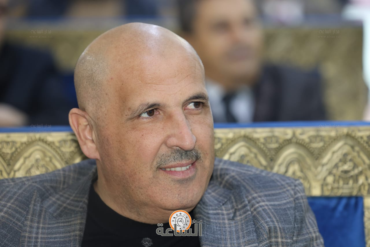 Madar Al-Saa Images 0.7722738873901952