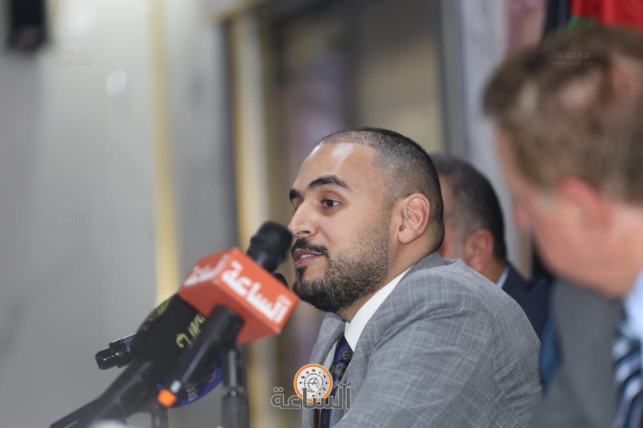 Madar Al-Saa Images 0.3939232882564523