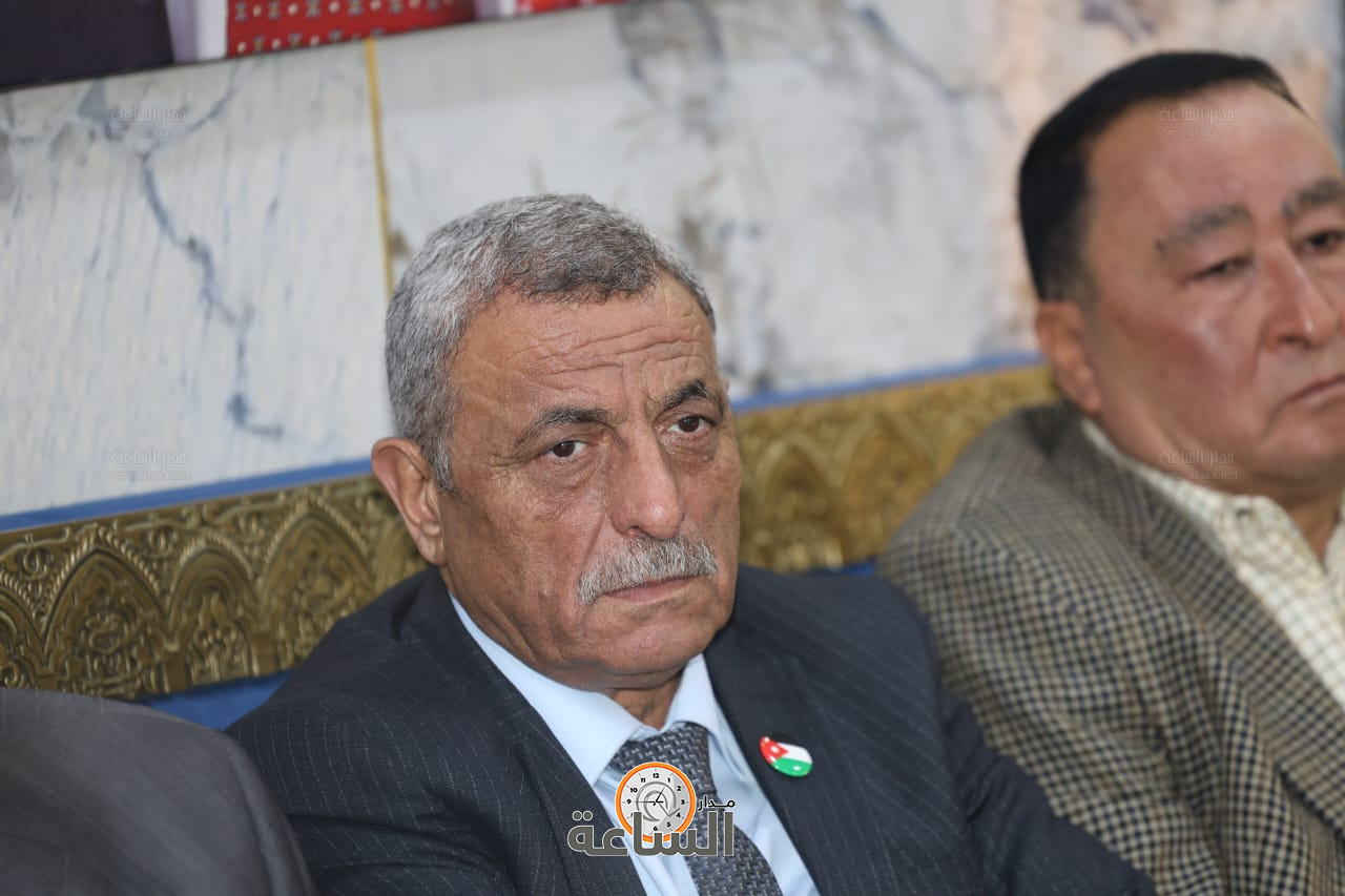 Madar Al-Saa Images 0.41716333599073774