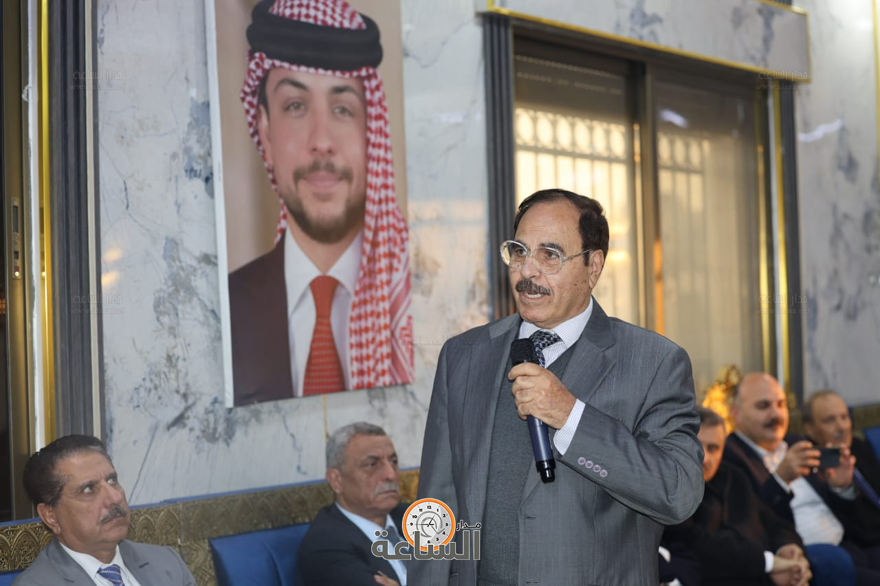 Madar Al-Saa Images 0.0495834985010597