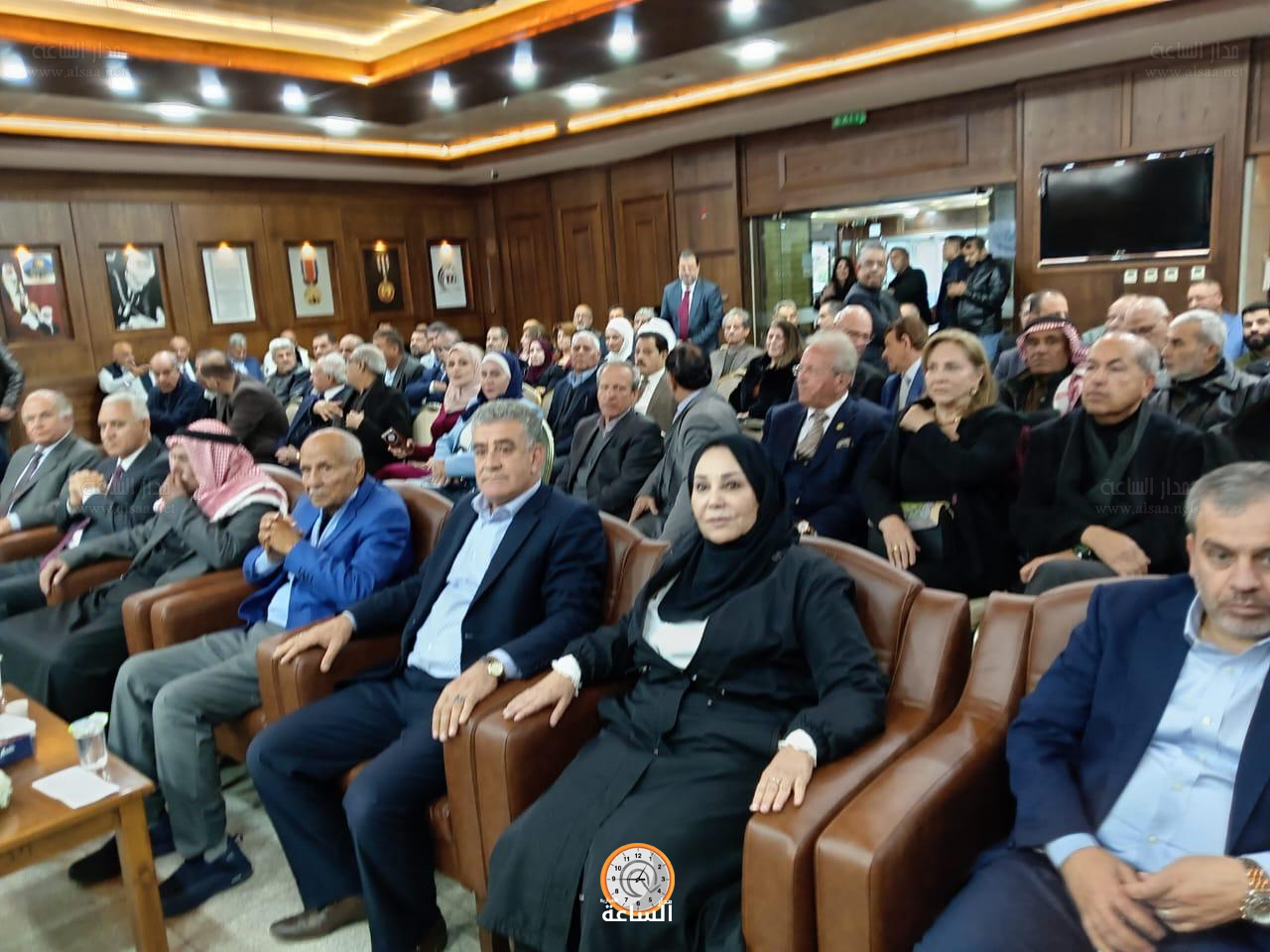 Madar Al-Saa Images 0.04326148324920276