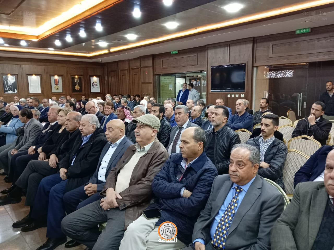 Madar Al-Saa Images 0.056231079596872346