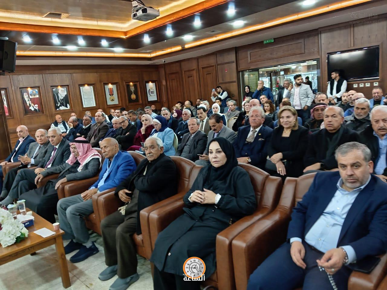 Madar Al-Saa Images 0.42300374427128307