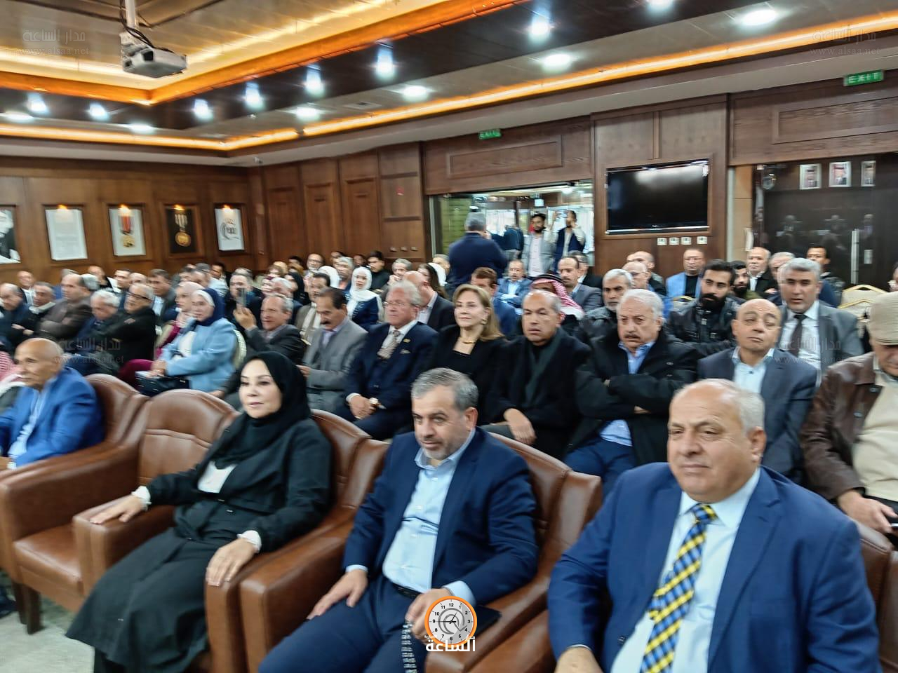 Madar Al-Saa Images 0.34384841760861784