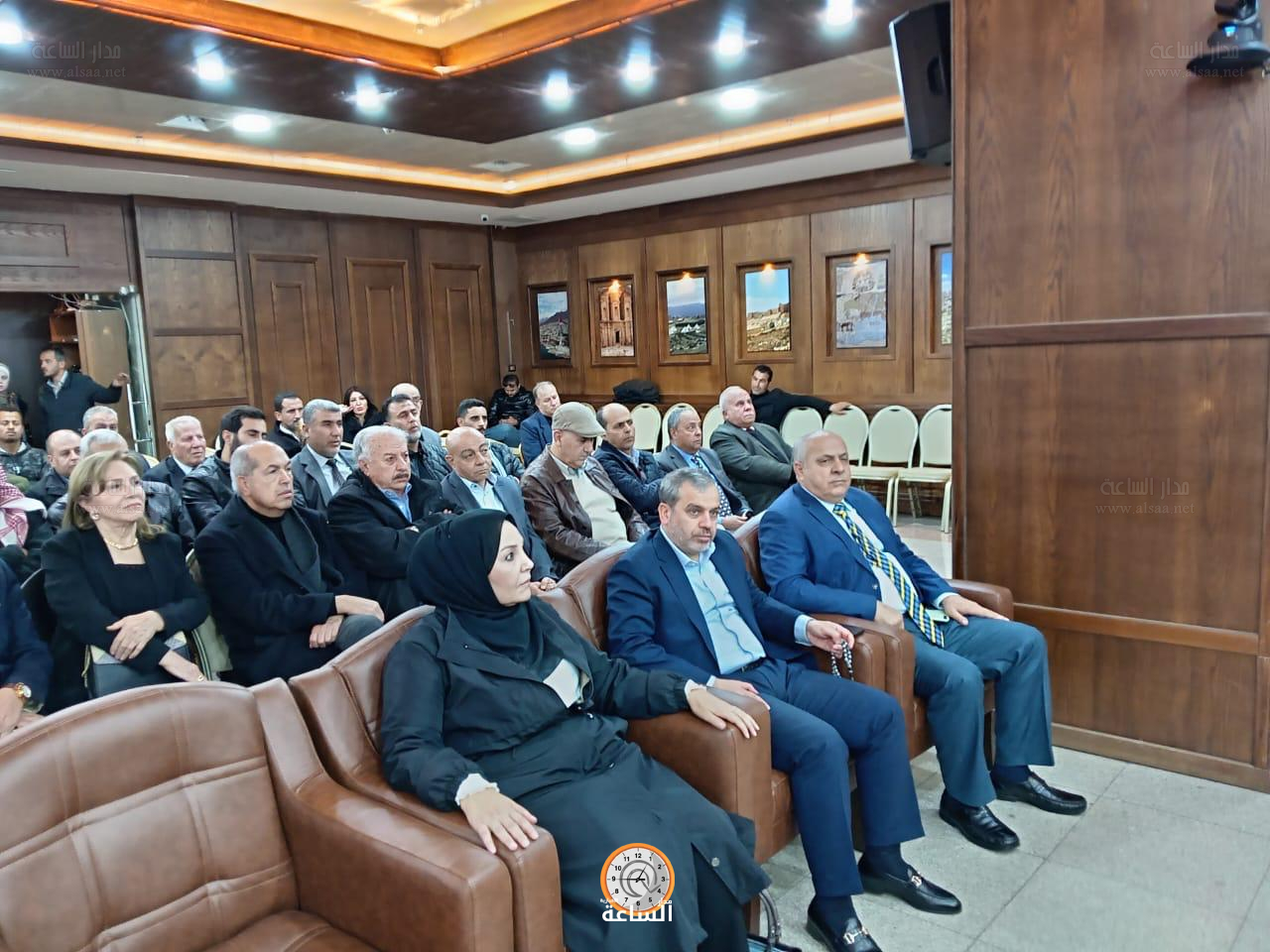 Madar Al-Saa Images 0.4881121170452488