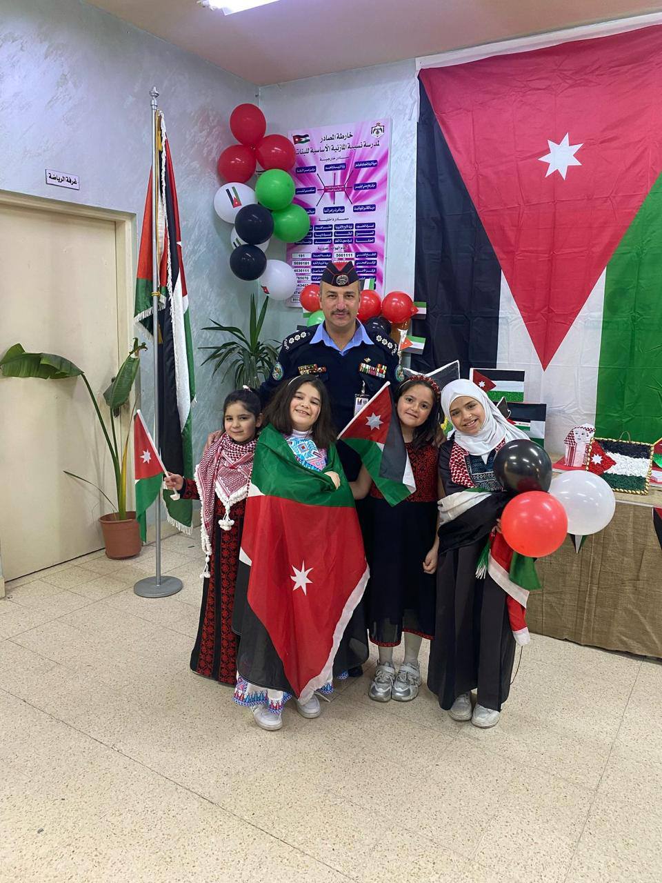 Madar Al-Saa Images 0.2680641341839156