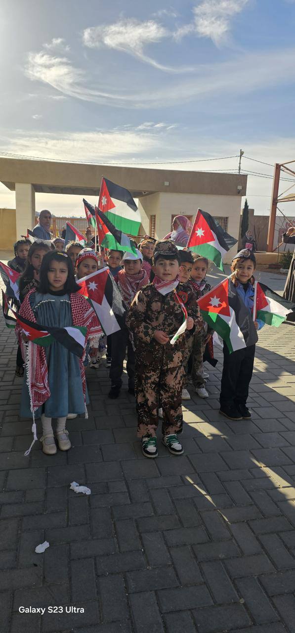 Madar Al-Saa Images 0.741157153448229